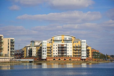 Riverside properties near Roath Basin, Cardiff Bay, Cardiff, Caerdydd, South Glamorgan, Wales, United Kingdom, Europe