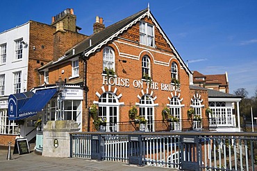 House on the Bridge Riverside Restaurant by the river Thames, Windsor Bridge, Eton, Berkshire, England, United Kingdom, Europe