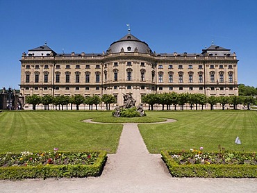 Wuerzburg Residence, Baroque palace, Court Garden, Wuerzburg, Bavaria, Germany, Europe