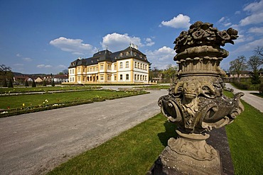 Schloss Veitshoechheim castle and Hofgarten palace gardens, castle of the Wuerzburg prince-bishops, built 1680-1682 by Heinrich Zimmer, Wuerzburg district, Bavaria, Germany, Europe