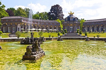 Water garden, park, Neues Schloss Castle and orangery, Hermitage near Bayreuth, Upper Franconia, Franconia, Bavaria, Germany, Europe