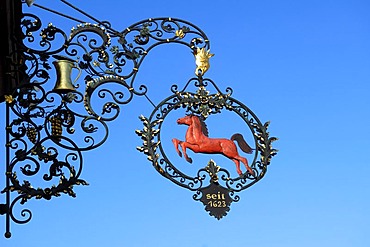 Old pub sign "Rotes Ross", red horse", est. 1623, Hauptstr. 10, Heroldsberg, Middle Franconia, Bavaria, Germany, Europe