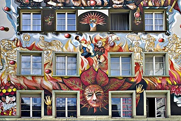 Artistic painted faÃade in Lucerne, Switzerland, Europe