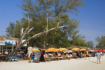 Tourists on the beach, Ochheuteal Beach, Sihanoukville, Cambodia, Indochina, Southeast Asia