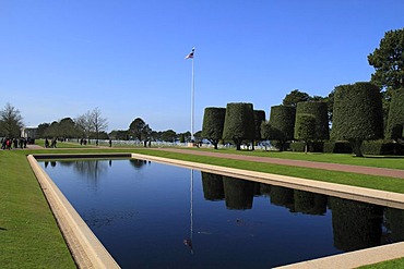 Water basin in front of the Normandy American Cemetery and Memorial above Omaha Beach, site of the landing of the Allied invasion forces on D-Day 6 June 1944, Second World War, Calvados, Region Basse-Normandie, Normandy, France, Europe