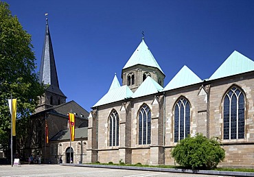 Essener Muenster, cathedral, Essen, Ruhrgebiet region, North Rhine-Westphalia, Germany, Europe