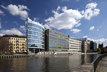 Office building on the banks of the Spree River, Charlottenburg, Berlin, Germany, Europe