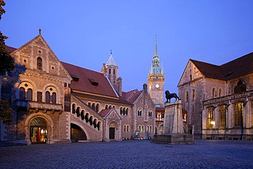 Dankwarderode castle and Brunswick Cathedral, St. Blasii, Braunschweig, Brunswick, Lower Saxony, Germany Europe