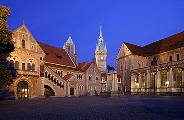 Dankwarderode castle and Brunswick Cathedral, St. Blasii, Braunschweig, Brunswick, Lower Saxony, Germany Europe