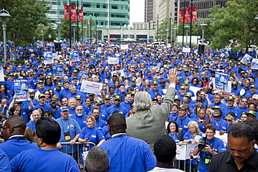 Members of the American Postal Workers Union rally to save six-day mail delivery, Michigan AFL-CIO President Mark Gaffney speaking to the crowd, Detroit, Michigan, USA, America