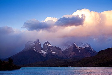 Sunset at Mountain Cuernos del Paine and Lake Pehoe in Torres del Paine National Park, Magellanes Region, Patagonia, Chile, South America