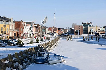 Frozen inland port, Husum, North Sea, North Frisia, Schleswig Holstein, northern Germany, Europe