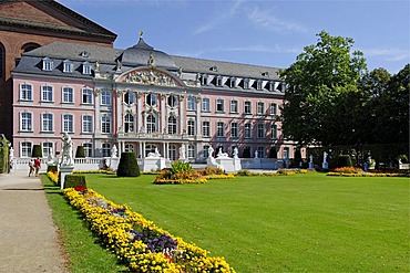 Electoral Palace, Trier, Rhineland-Palatinate, Germany, Europe