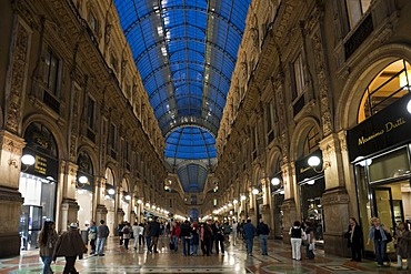 Galleria Vittorio Emanuele II shopping mall, arcade, Milan, Lombardy, Italy, Europe