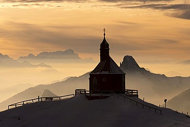 Bavarian Alps from Mt Wallenberg, winter, Upper Bavaria, Bavaria, Germany, Europe