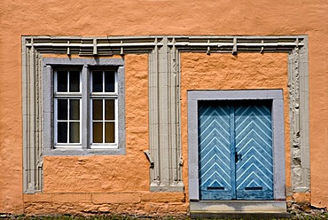 Side entrance at the Welfenschloss castle in Hannoversch Muenden, Hesse, Germany, Europe