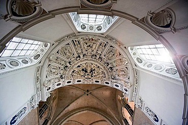 Interior view of "Liebfrauen-Basilika", cathedral of Trier, Rhineland-Palatinate, Germany, Europe