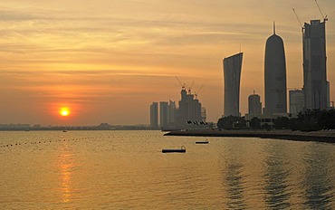 Sunset, Persian Gulf, Navigation Tower, Al-Thani Tower, Doha, Emirate of Qatar, Middle East, Asia