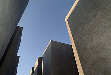 Holocaust Memorial designed by architect Peter Eisenman, memorial to the murdered jews of Europe, Tiergarten district, Mitte district, Berlin, Germany, Europe