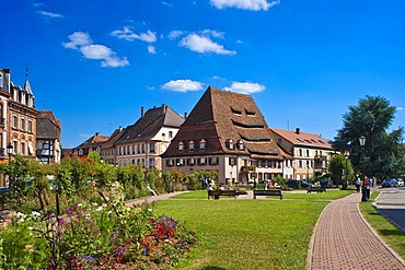 Place du Saumon square with Maison du Sel salt house, Wissembourg, Vosges du Nord nature park, Vosges mountains, Alsace, France, Europe