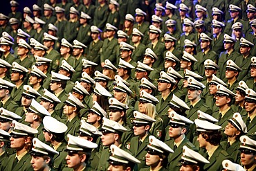 Swearing-in ceremony of 1100 policemen and policewomen to the NRW Police Force, Class of 2009, Duesseldorf, North Rhine-Westphalia, Germany, Europe