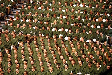 Swearing-in ceremony of 1100 policemen and policewomen to the NRW Police Force, Class of 2009, Duesseldorf, North Rhine-Westphalia, Germany, Europe