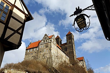 Castle and St. Servatii abbey church, castle hill, Quedlinburg, Harz, Saxony-Anhalt, Germany, Europe