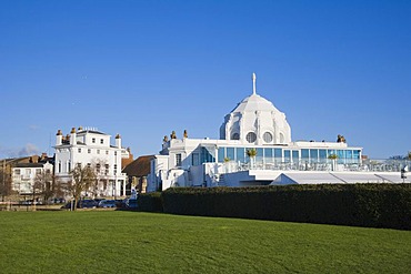 Royal Yacht Club and Royal Pier, Thai Restaurant, Southampton, Hampshire, England, United Kingdom, Europe