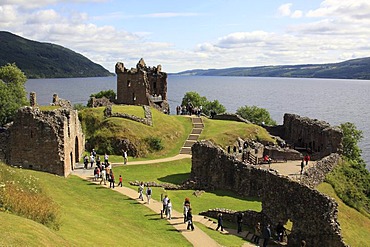 Urquhart Castle on Loch Ness, Scotland, United Kingdom, Europe