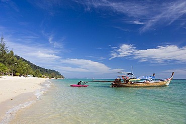 Longtail boat, fishing boat on the beach, Ko Hai or Koh Ngai island, Trang, Thailand, Asia