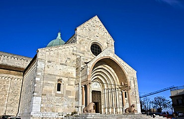 Church, Duomo of San Ciriaco, Romanesque architecture, Ancona, Marche, Italy, Europe