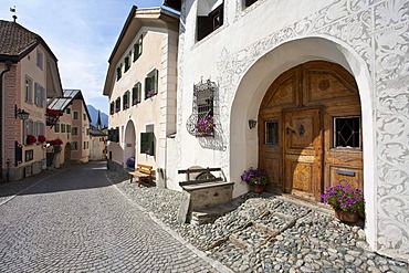 Typical houses, painted facades, village, Guarda, Lower Engadine, Grisons, Grisons, Switzerland, Europe