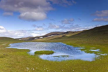 Mountain lake near the Krafla geothermal area, Myvatn area, northern Iceland, Iceland, Europe