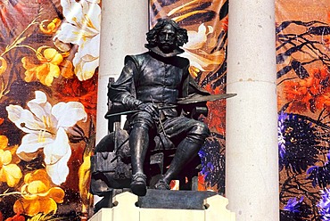 Sculpture, Spanish painter Diego Velazquez outside the Prado Museum, Madrid, Spain, Europe