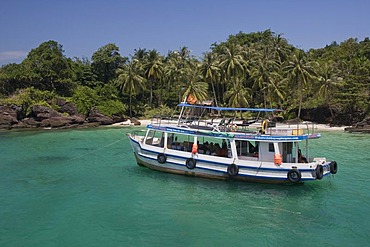 Excursion boat off Phu Quoc island, Vietnam, Asia