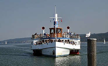 Excursion boat, Lake Ammer, Bavaria, Germany, Europe