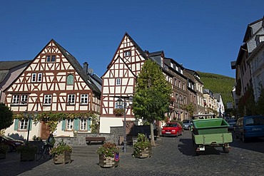 Historic market square, Zeltingen-Rachtig, Mosel River, Rhineland-Palatinate, Germany, Europe