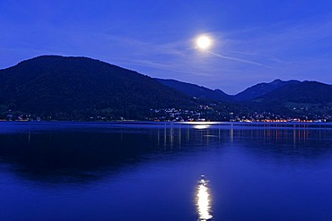 Rising moon above the Tegernsee lake, Upper Bavaria, Germany, Europe