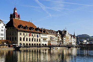 Town hall above the Reuss river, Lucerne, Canton of Lucerne, Switzerland, Europe