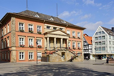 Market square with city hall from 1828-1830, Detmold, North Rhine-Westphalia, Germany, Europe