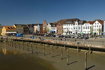 Inland harbour, Husum, North Sea, North Friesland, Schleswig-Holstein, Germany, Europe