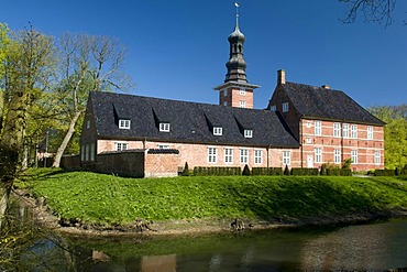 Husumer Schloss palace and palace gardens, Husum, North Friesland, Schleswig-Holstein, Germany, Europe