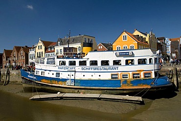 Ship restaurant in the inland harbour, Husum, North Friesland, Schleswig-Holstein, Germany, Europe