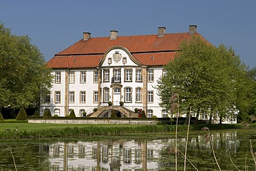 Schloss von Ketteler castle in the Schlossanlage Harkorten castle complex, Fuechtorf, Sassenberg, Muensterland region, North Rhine-Westphalia, Germany, Europe