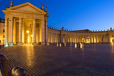 St. Peter's Basilica and St. Peter's Square at night, Rome, Italy, Europe