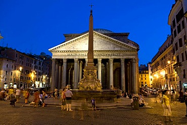 Obelisk and the Pantheon on Piazza della Rotonda, Rome, Italy, Europe