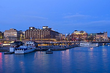 Klara Malarstrand, Riddarfjaerden, night shot, Stockholm, Sweden, Scandinavia, Europe