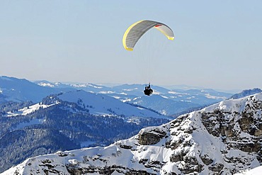 Paragliding on Mt Nebelhorn, 2224m, Oberstdorf, Allgaeu, Bavaria, Germany, Europe