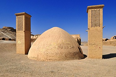 Tower of Silence, Zoroastrian burial ground, Zoroastrianism, Mazdanism, Yazd, Persia, Iran, Asia