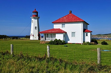 Lighthouse of Bassin at Cap du Sud, Ile du Havre Aubert, Iles de la Madeleine, Magdalen Islands, Quebec Maritime, Canada, North America